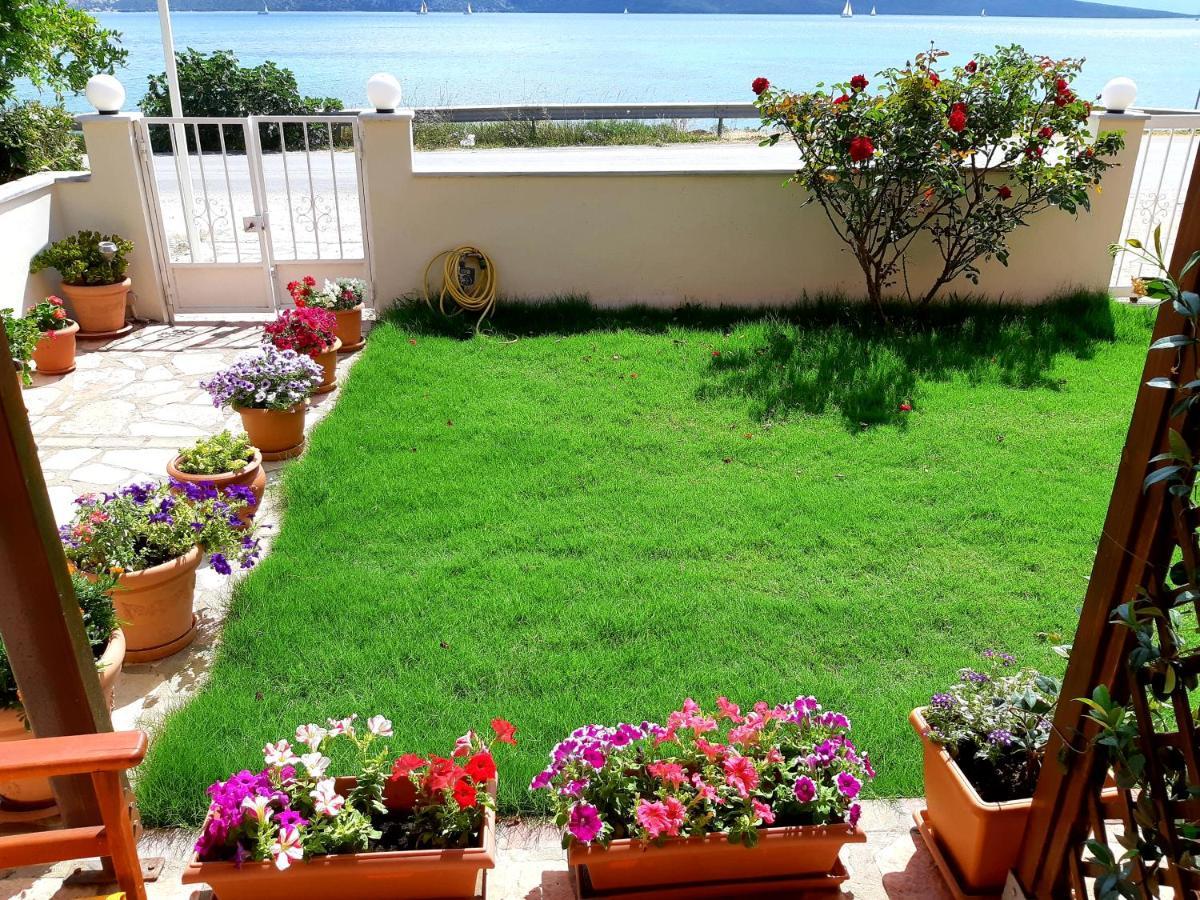 Irini Seaside Studios Nikiana Exterior foto