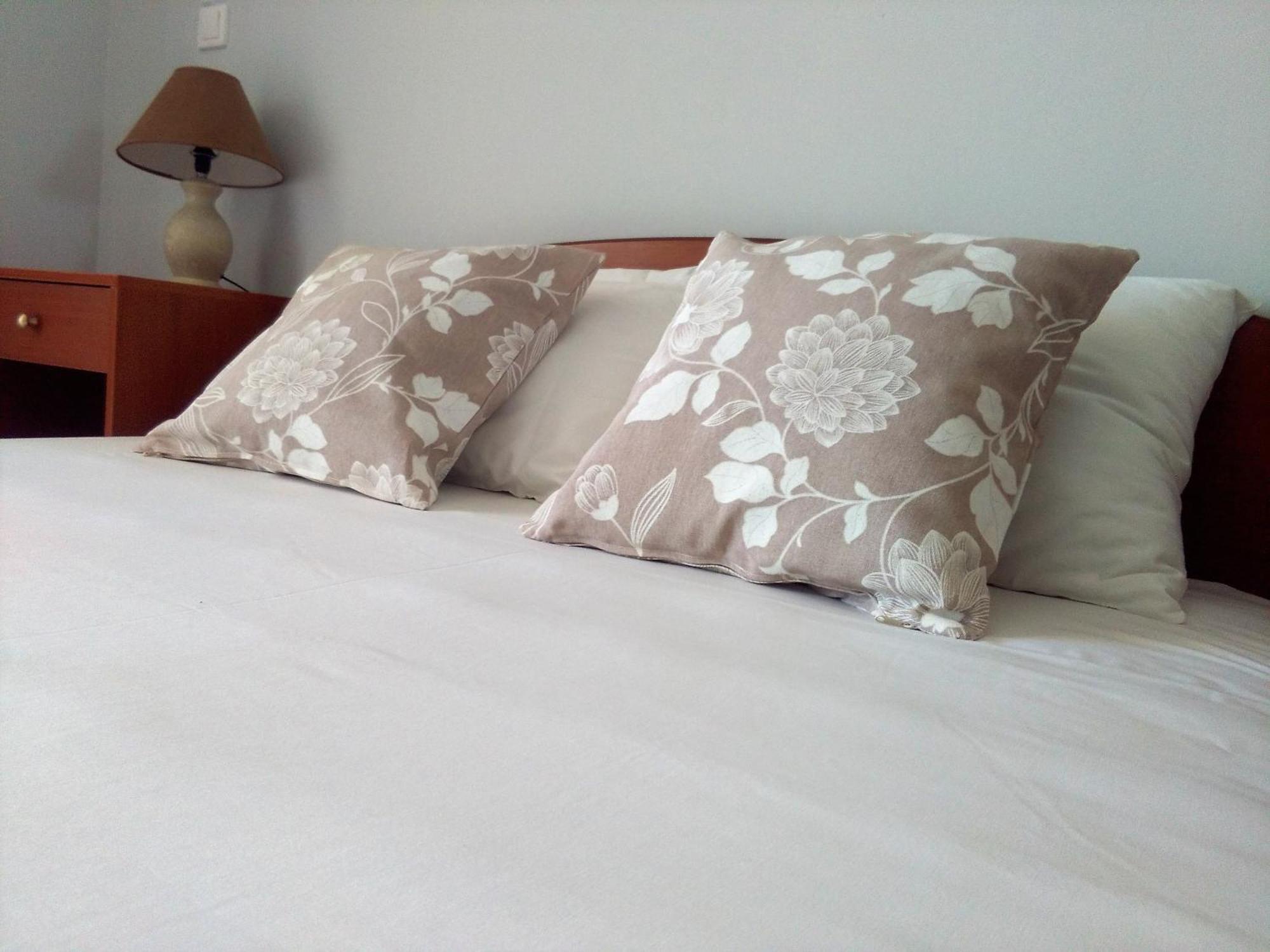 Irini Seaside Studios Nikiana Habitación foto